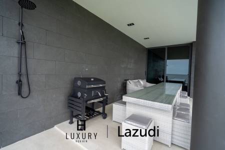 Oceanfront pool villa in Prachuap Khiri Khan