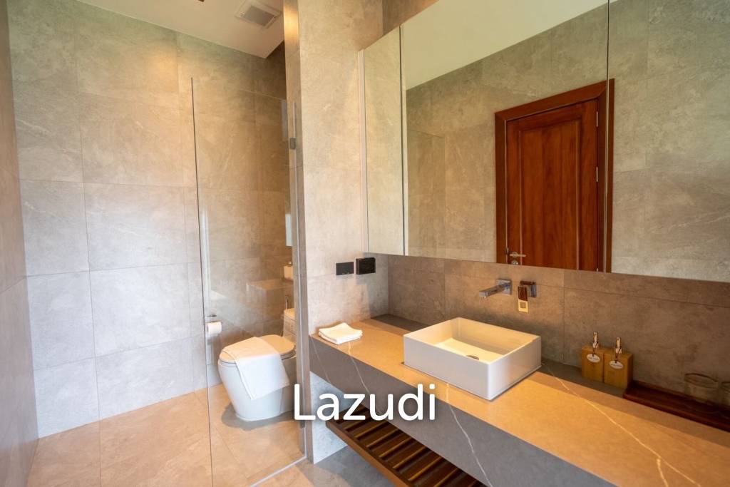 Oceanfront pool villa in Prachuap Khiri Khan