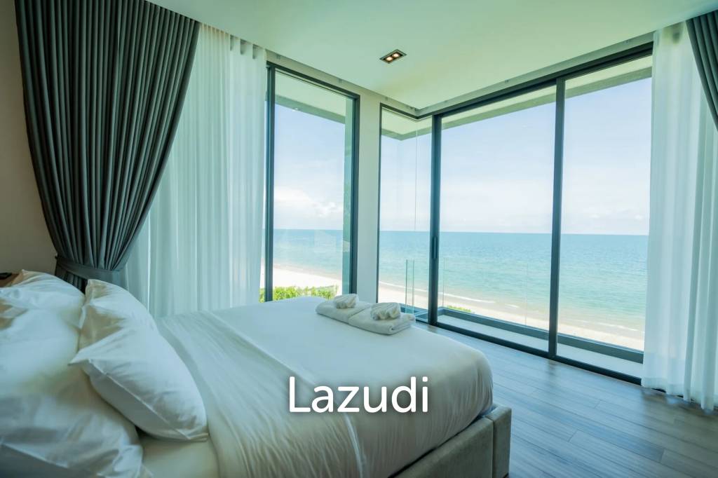 Oceanfront pool villa in Prachuap Khiri Khan