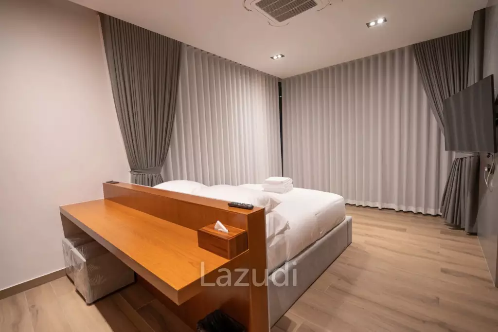 Oceanfront pool villa in Prachuap Khiri Khan