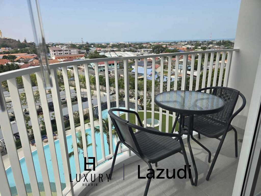 Supalai Blue Whale: Good Size 1 Bedroom with Nice View