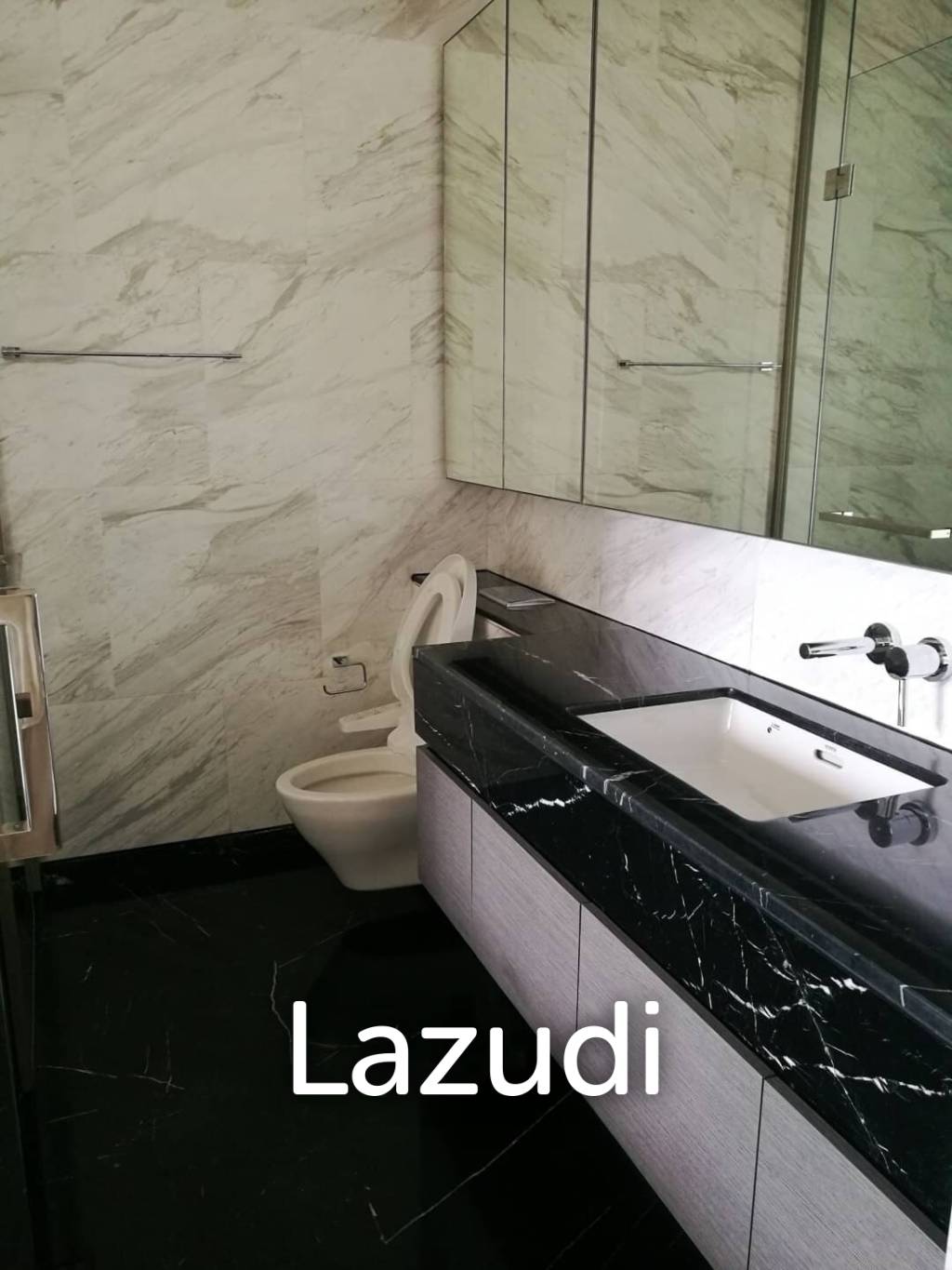 56.64 Sqm 1 Bed 1 Bath Condo for Sale with Tenant - Saladaeng One