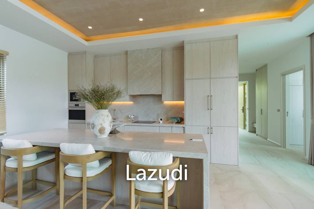 660 ตร.ม 3 เตียง 3 อาบน้ำ วิลล่า For ขาย