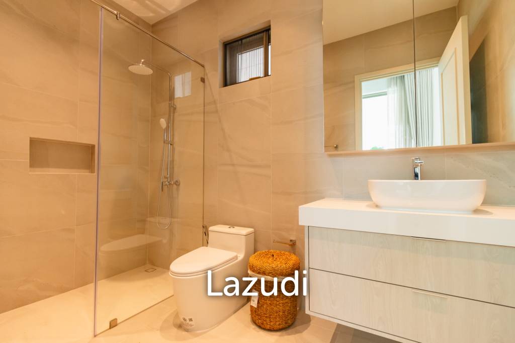 660 ตร.ม 3 เตียง 3 อาบน้ำ วิลล่า For ขาย