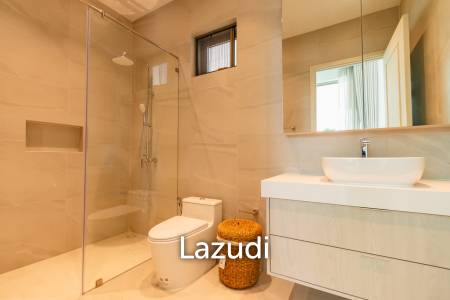 660 ตร.ม 3 เตียง 3 อาบน้ำ วิลล่า For ขาย