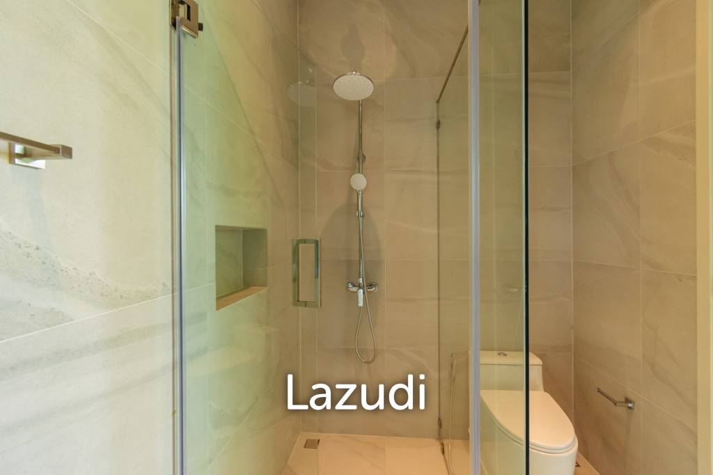 660 ตร.ม 3 เตียง 3 อาบน้ำ วิลล่า For ขาย