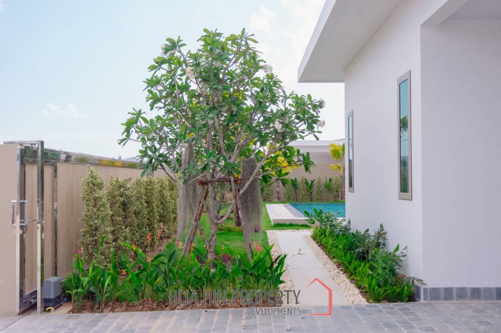 261 sqm  New Luxury House in Wang Phong – The Mountain Estate
