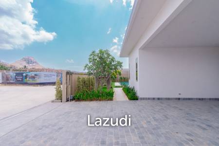 660 ตร.ม 3 เตียง 3 อาบน้ำ วิลล่า For ขาย