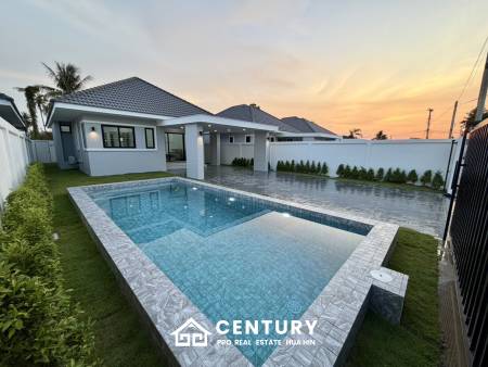 MODERN NEW HOUSE ON SOI MON MAI : 3 BED COZY POOL VILLA