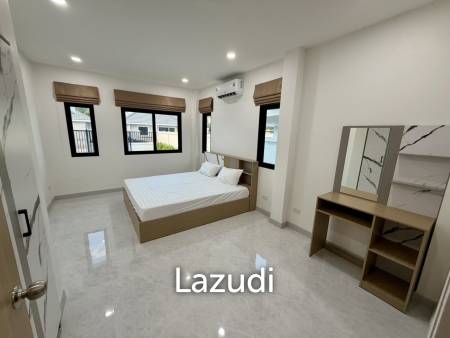 MODERN NEW HOUSE ON SOI MON MAI : 3 BED COZY POOL VILLA