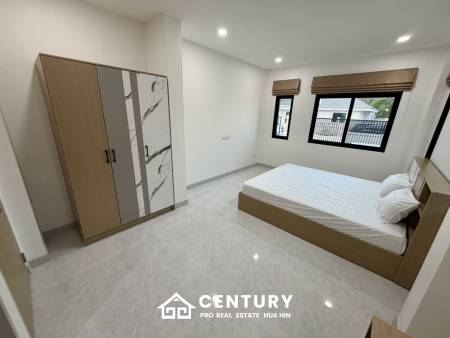MODERN NEW HOUSE ON SOI MON MAI : 3 BED COZY POOL VILLA