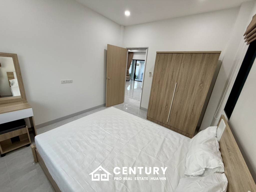 MODERN NEW HOUSE ON SOI MON MAI : 3 BED COZY POOL VILLA