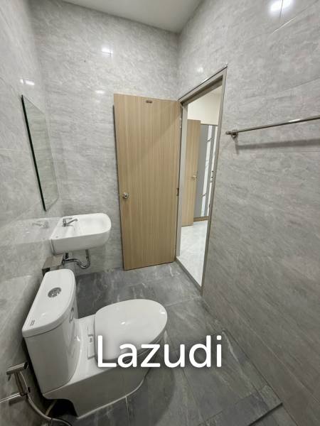 MODERN NEW HOUSE ON SOI MON MAI : 3 BED COZY POOL VILLA