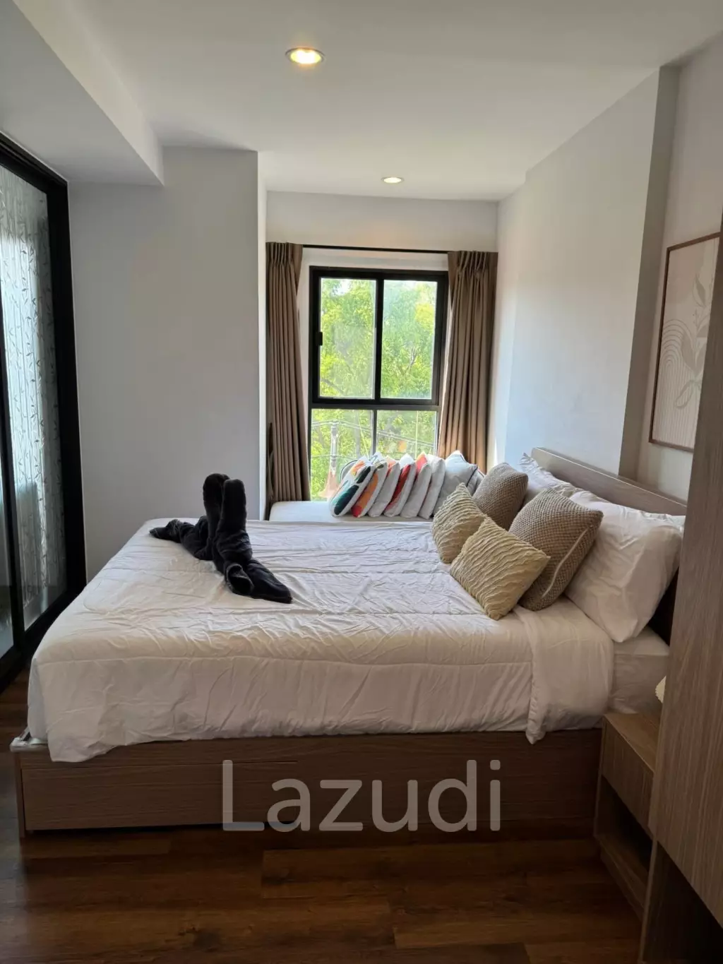 La Habana: New 1 BR Condo close to Beach  on 5th Floor