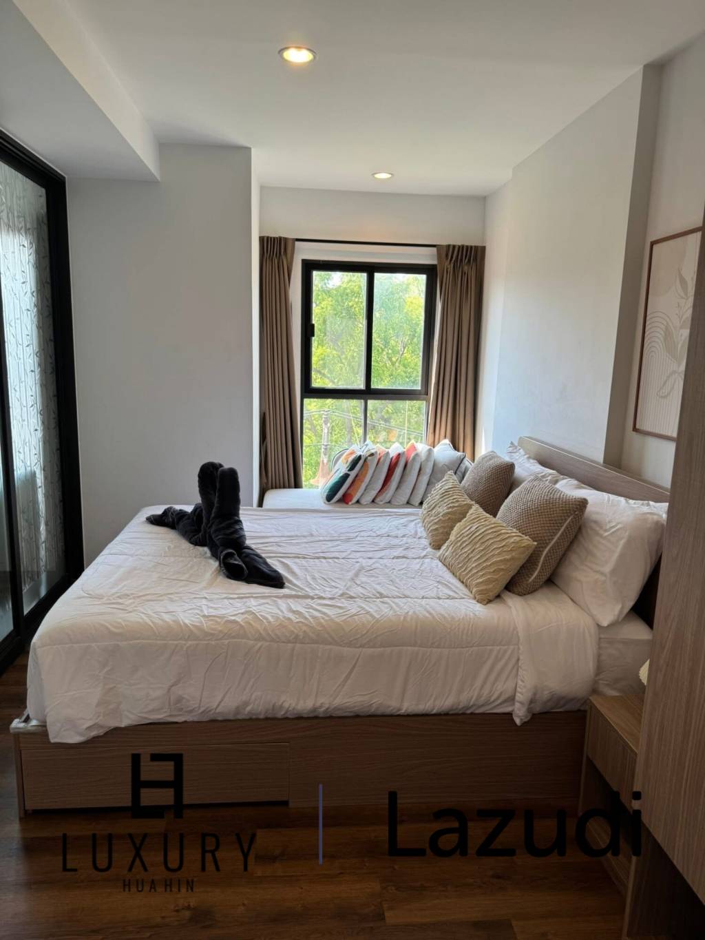 La Habana: New 1 BR Condo close to Beach  on 5th Floor