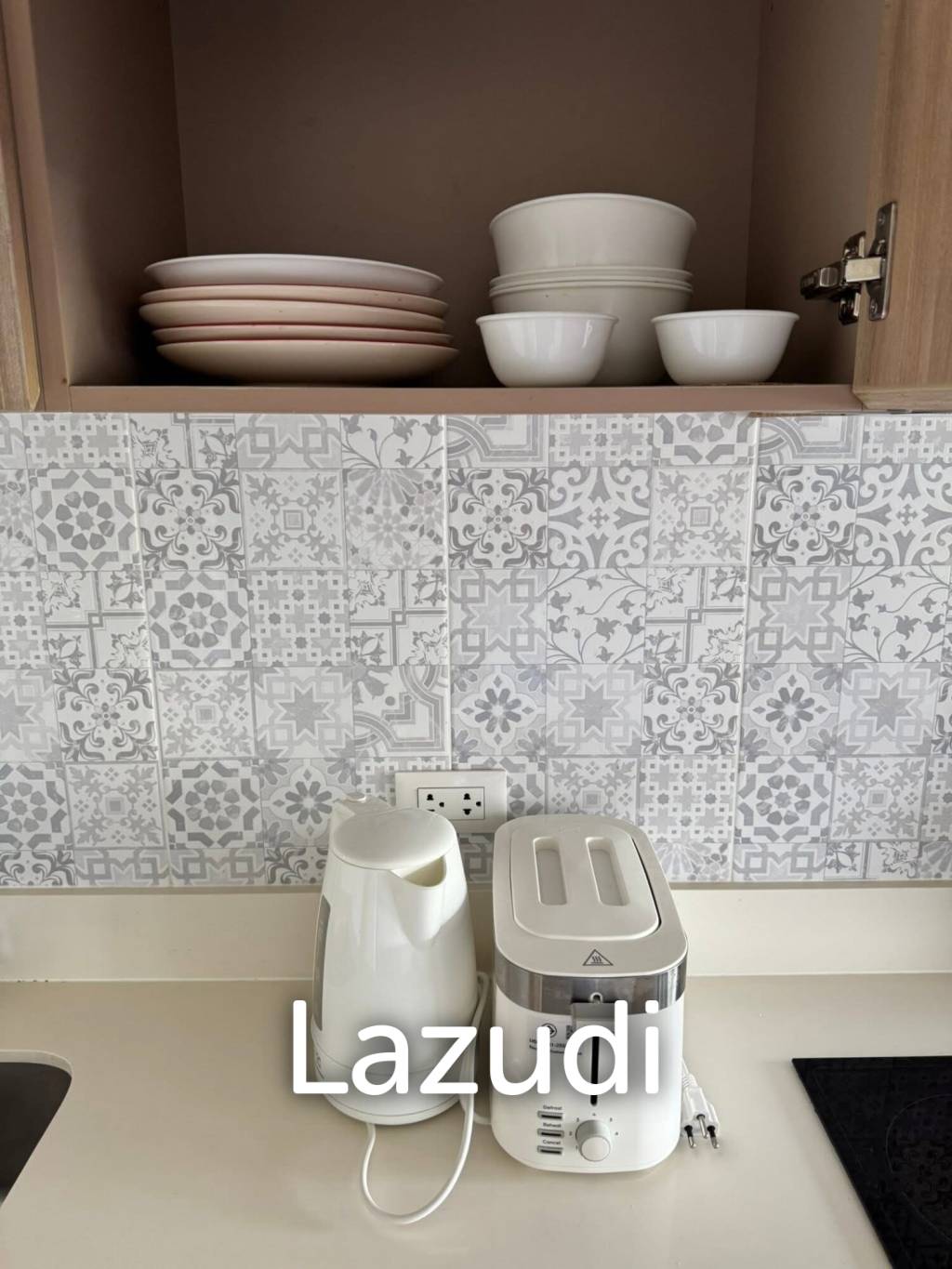 La Habana: New 1 BR Condo close to Beach  on 5th Floor