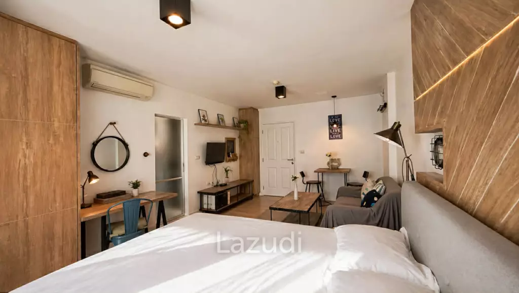 Baan Peang Ploen: Studio in Great Location