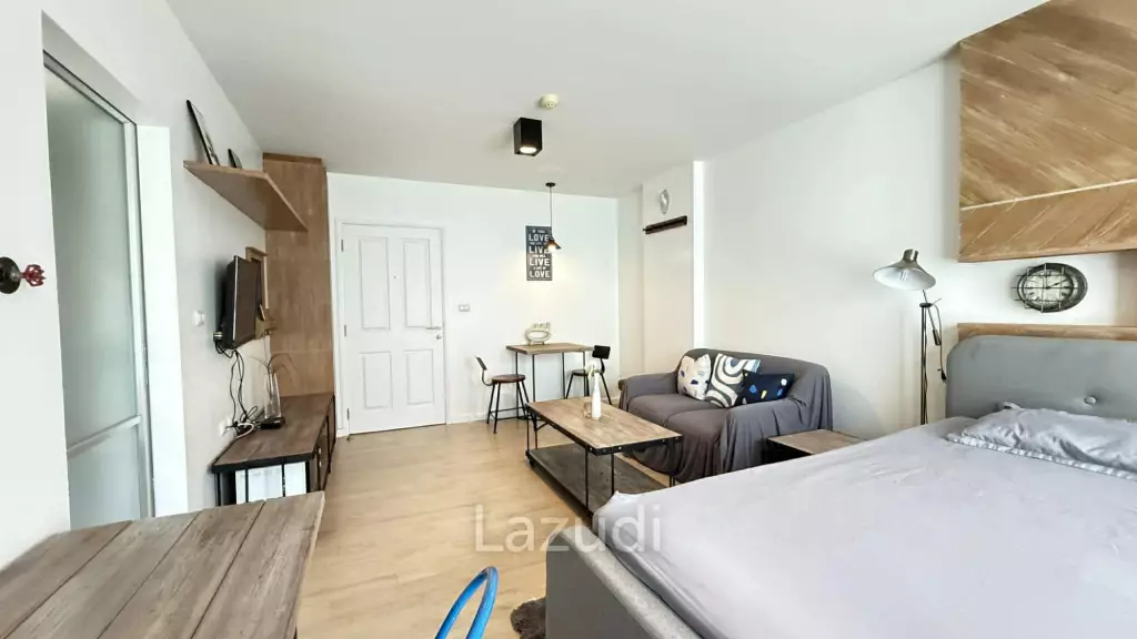 Baan Peang Ploen: Studio in Great Location