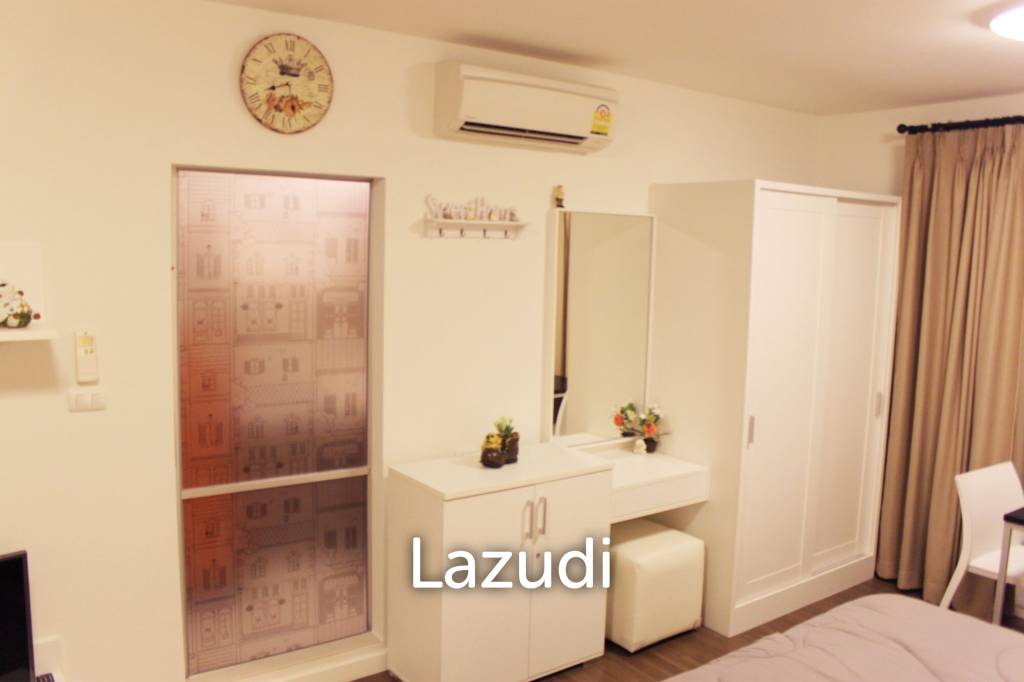 29.95 sqm studio at Baan Thew Lom Cha-Am