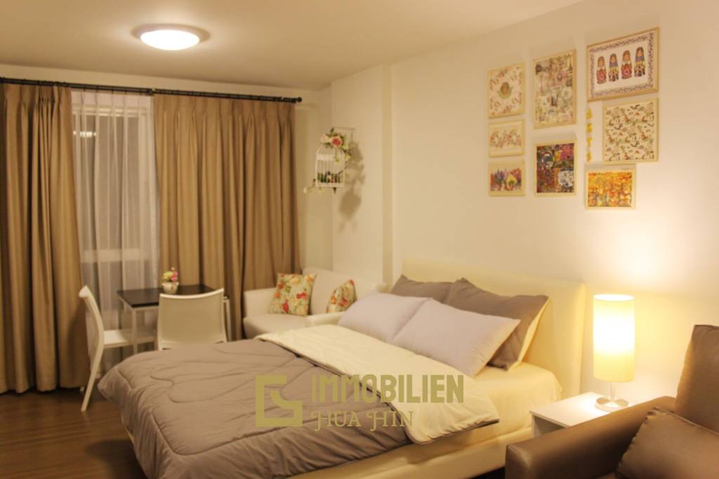 29.95 sqm studio at Baan Thew Lom Cha-Am