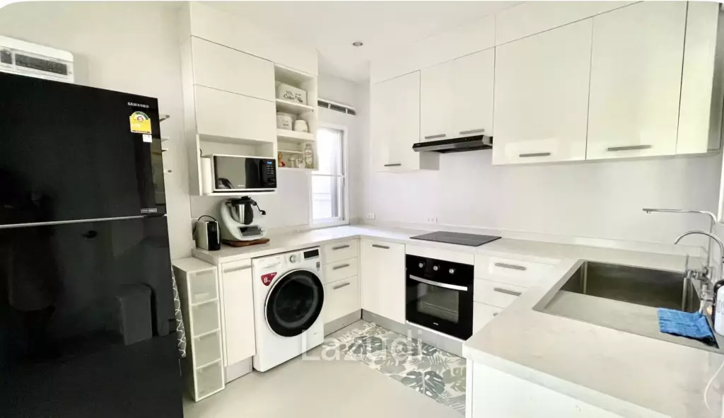 Modern 3 bedroom home for Rent in Bangjo, Phuket