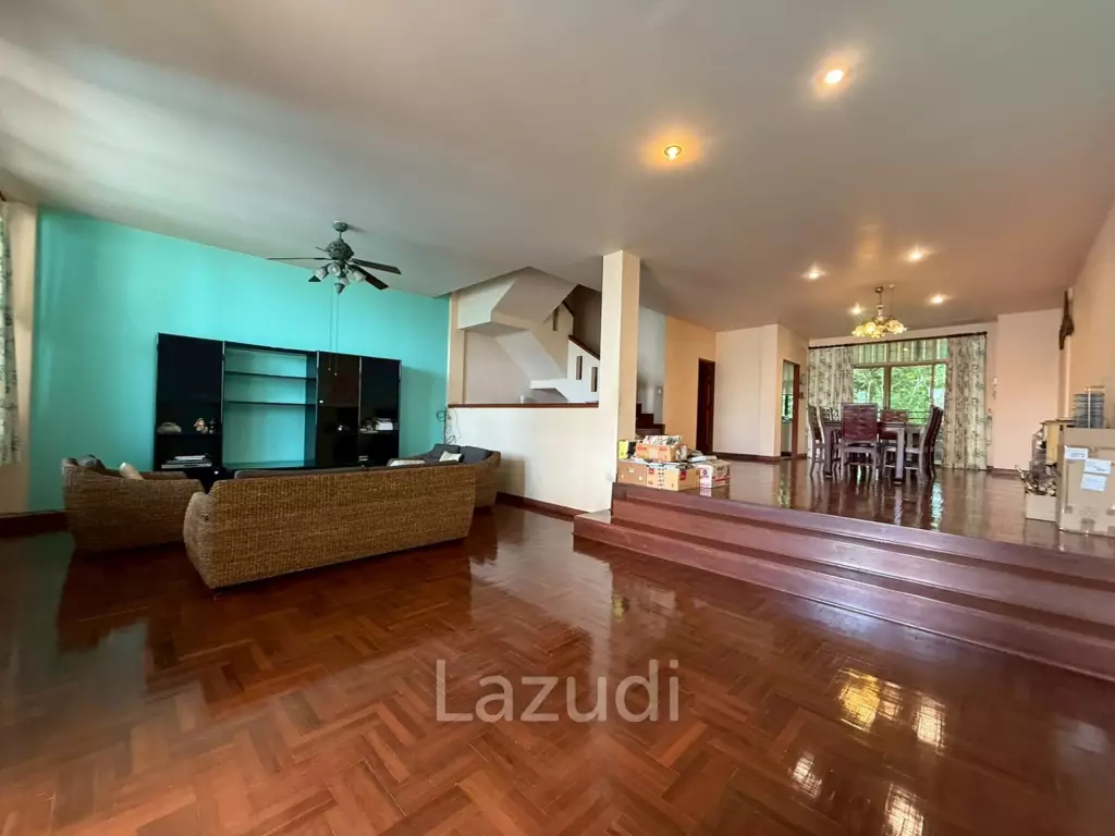 Luxury 4.5-Story Townhouse for Sale Prime Pratamnak Hill