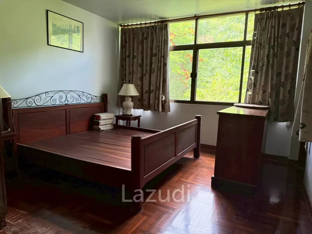 Luxury 4.5-Story Townhouse for Sale Prime Pratamnak Hill