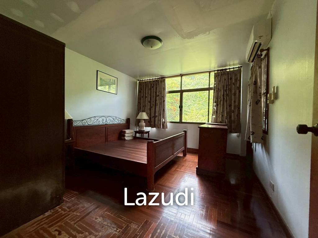 Luxury 4.5-Story Townhouse for Sale Prime Pratamnak Hill