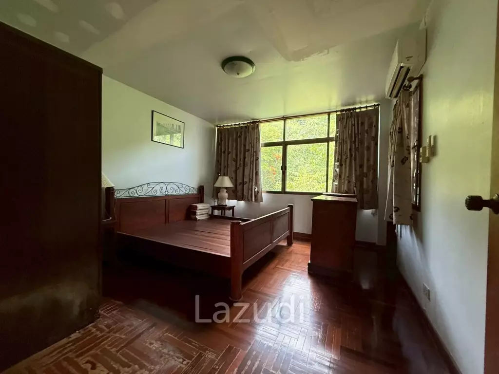 Luxury 4.5-Story Townhouse for Sale Prime Pratamnak Hill