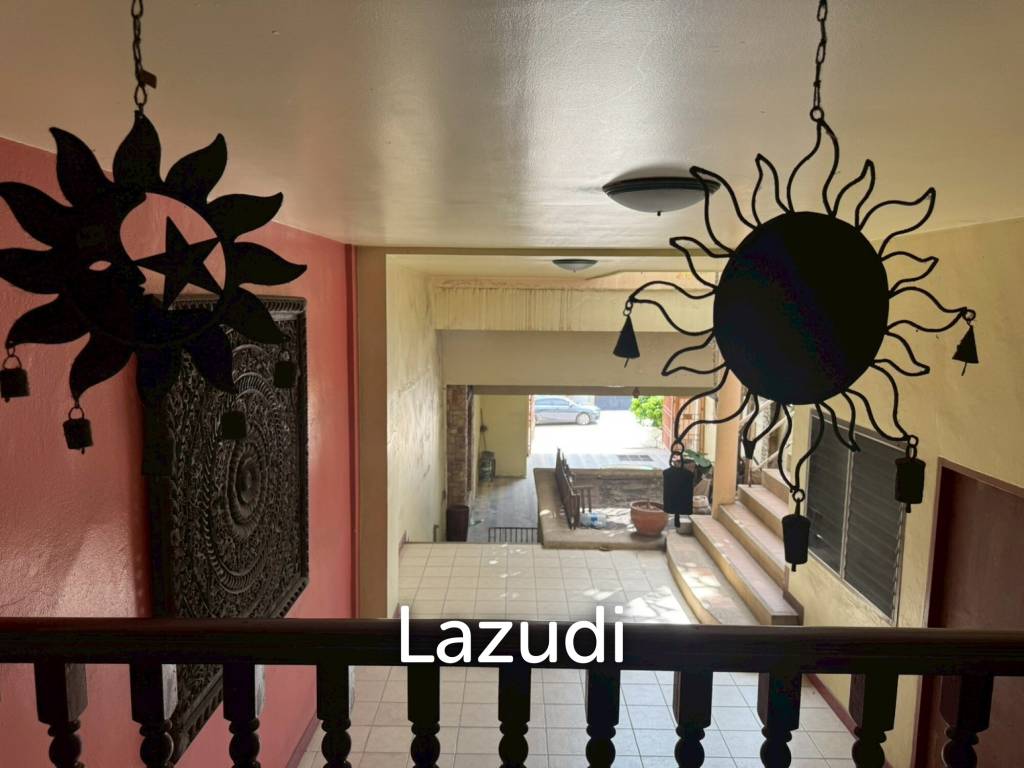 Luxury 4.5-Story Townhouse for Sale Prime Pratamnak Hill