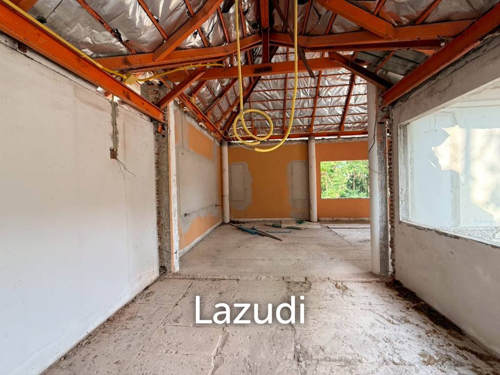 Rare Opportunity Renovate Your Dream Mansion at Phoenix Golf