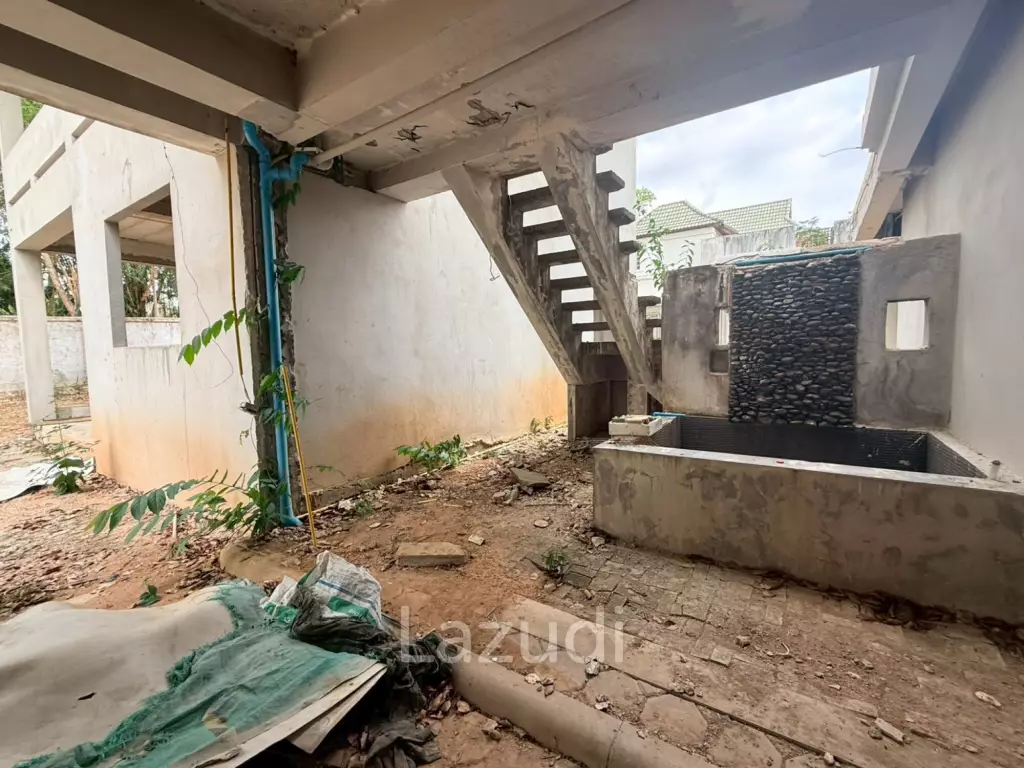 Rare Opportunity Renovate Your Dream Mansion at Phoenix Golf