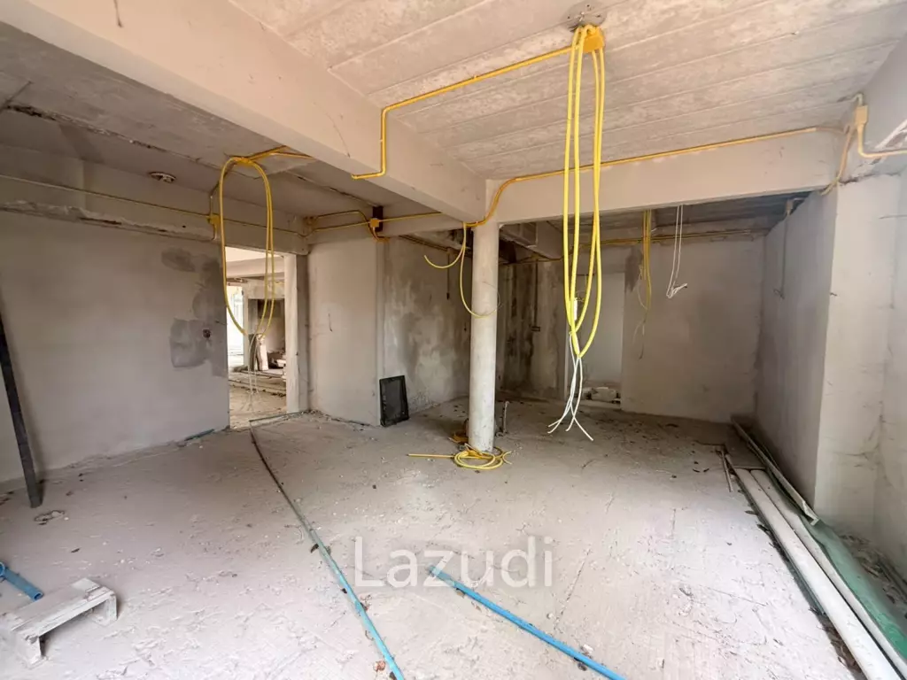 Rare Opportunity Renovate Your Dream Mansion at Phoenix Golf