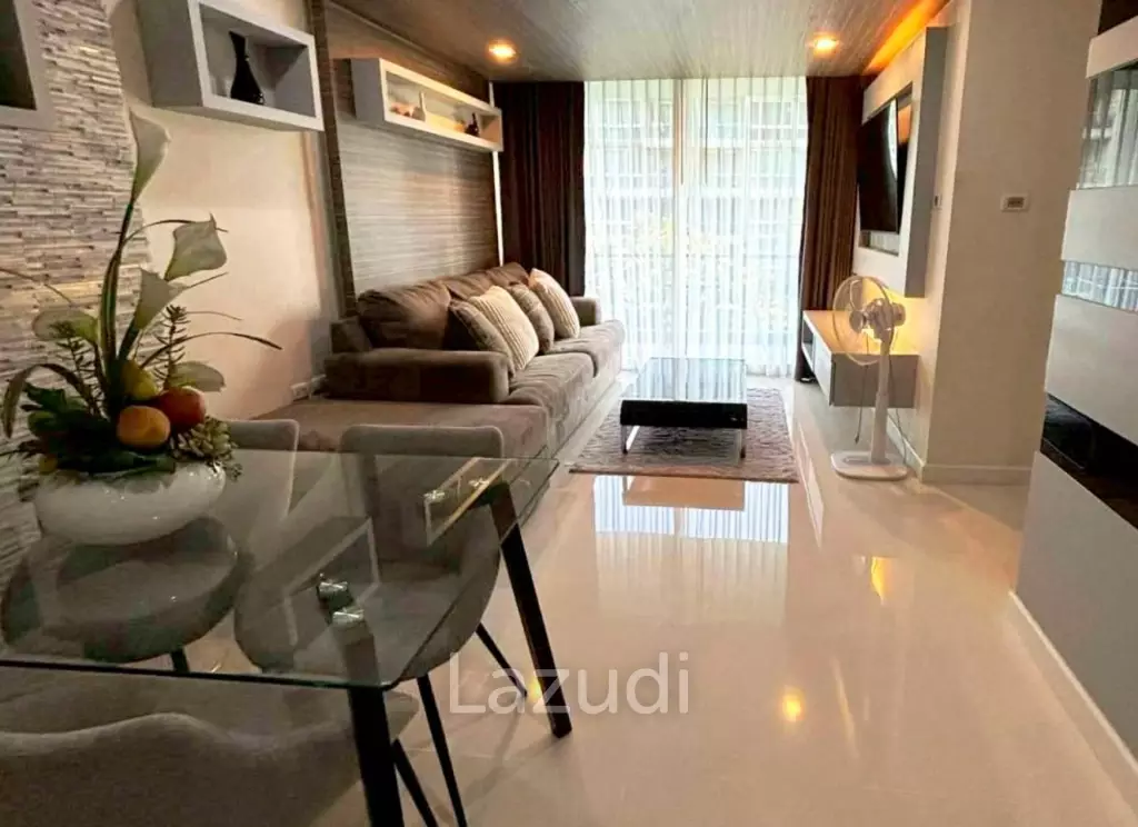 คอนโด 2 ห้องนอนกว้างขวางให้เช่าในคอนโดมิเนียม เอ พลัส