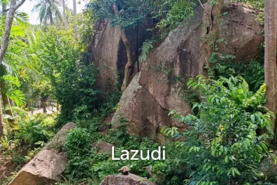 Unique Rock-Nestled Property – A Truly Magical Escape