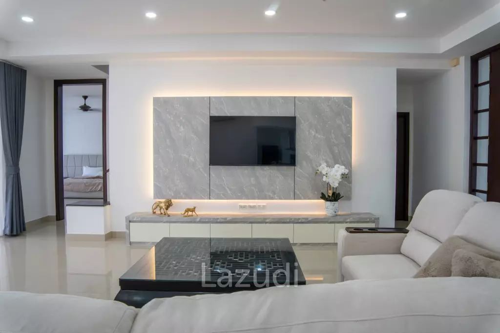 Exquisite Private Luxury Villa in Nong Mai Kaen