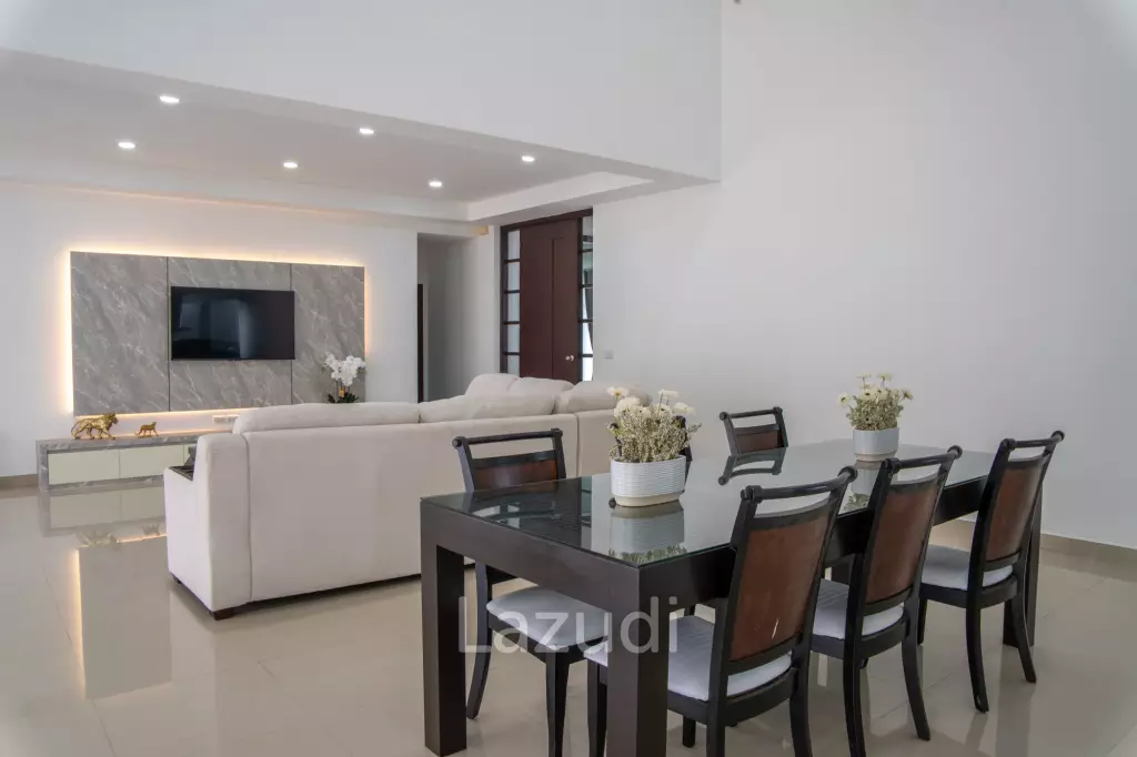 Exquisite Private Luxury Villa in Nong Mai Kaen