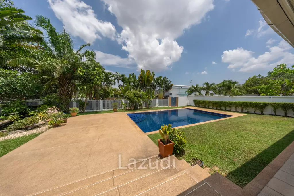 Exquisite Private Luxury Villa in Nong Mai Kaen