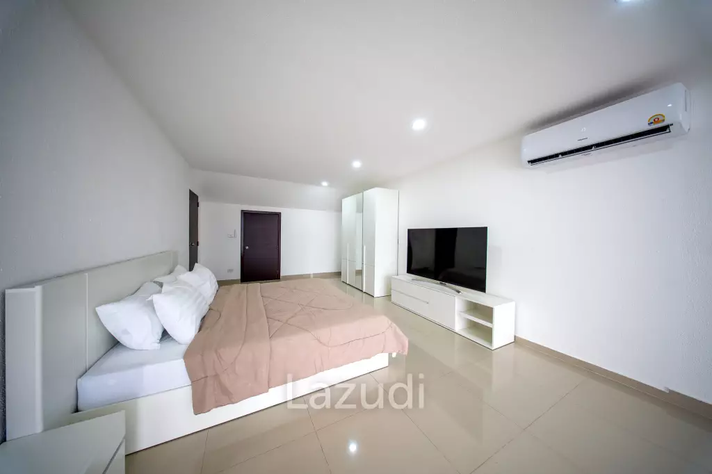 Exquisite Private Luxury Villa in Nong Mai Kaen