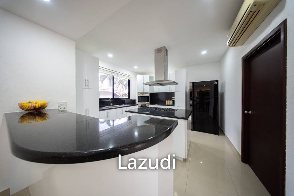 Exquisite Private Luxury Villa in Nong Mai Kaen