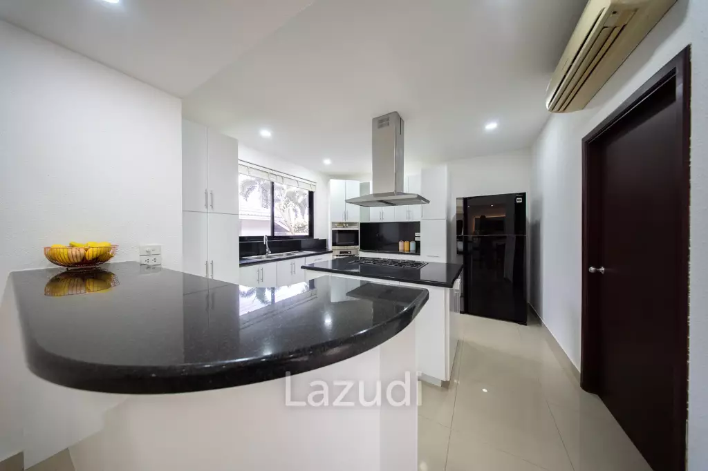 Exquisite Private Luxury Villa in Nong Mai Kaen