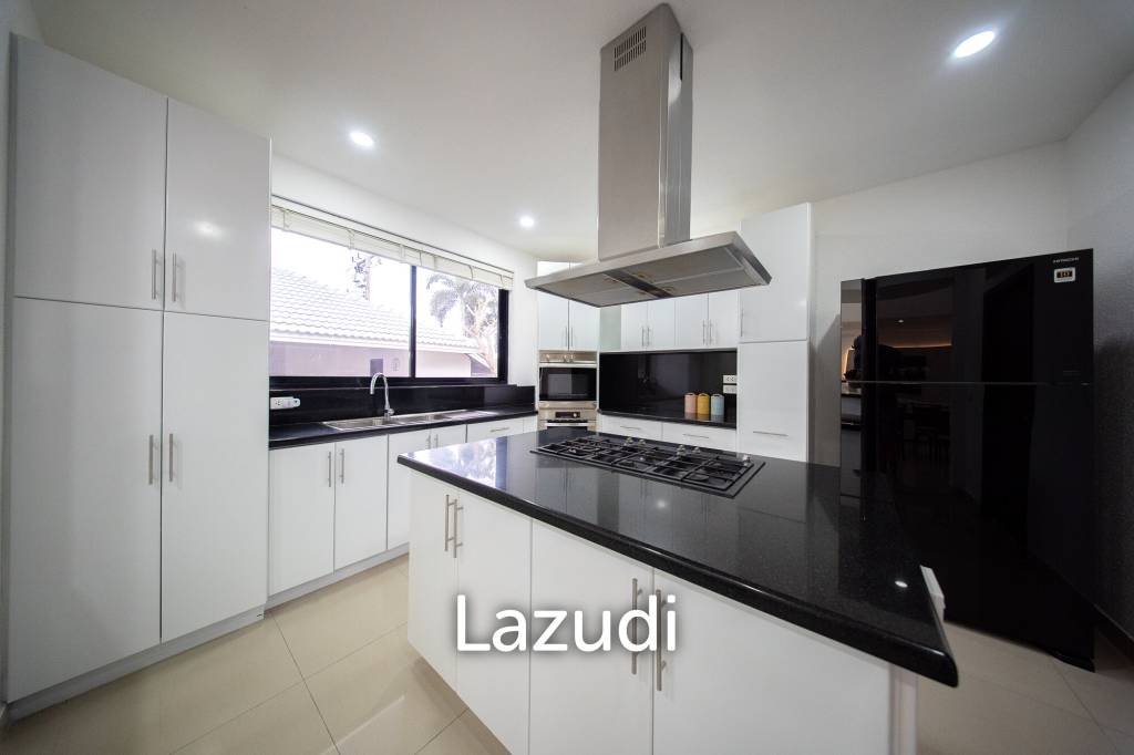 Exquisite Private Luxury Villa in Nong Mai Kaen