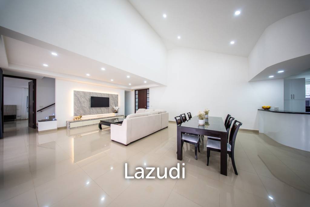 Exquisite Private Luxury Villa in Nong Mai Kaen