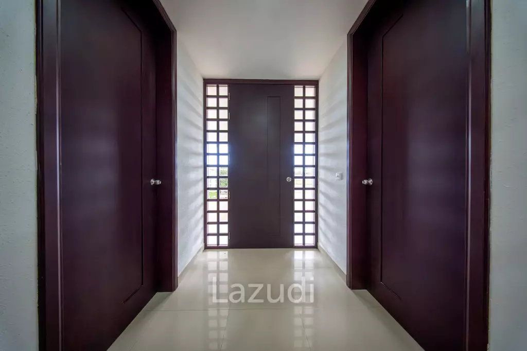 Exquisite Private Luxury Villa in Nong Mai Kaen
