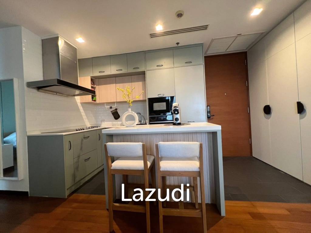 2 bed 2 bath condo 70 sqm at Ashton Morph 38 for rent and sale