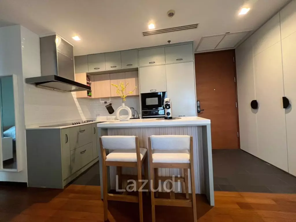 2 bed 2 bath condo 70 sqm at Ashton Morph 38 for rent and sale