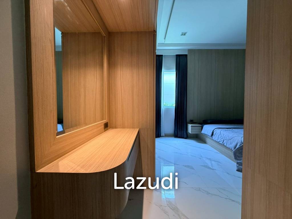 Luxury 2-Story Pool Villa for Sale Narita Pattaya