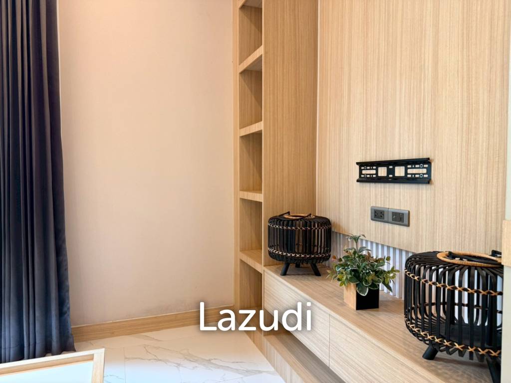 Luxury 2-Story Pool Villa for Sale Narita Pattaya