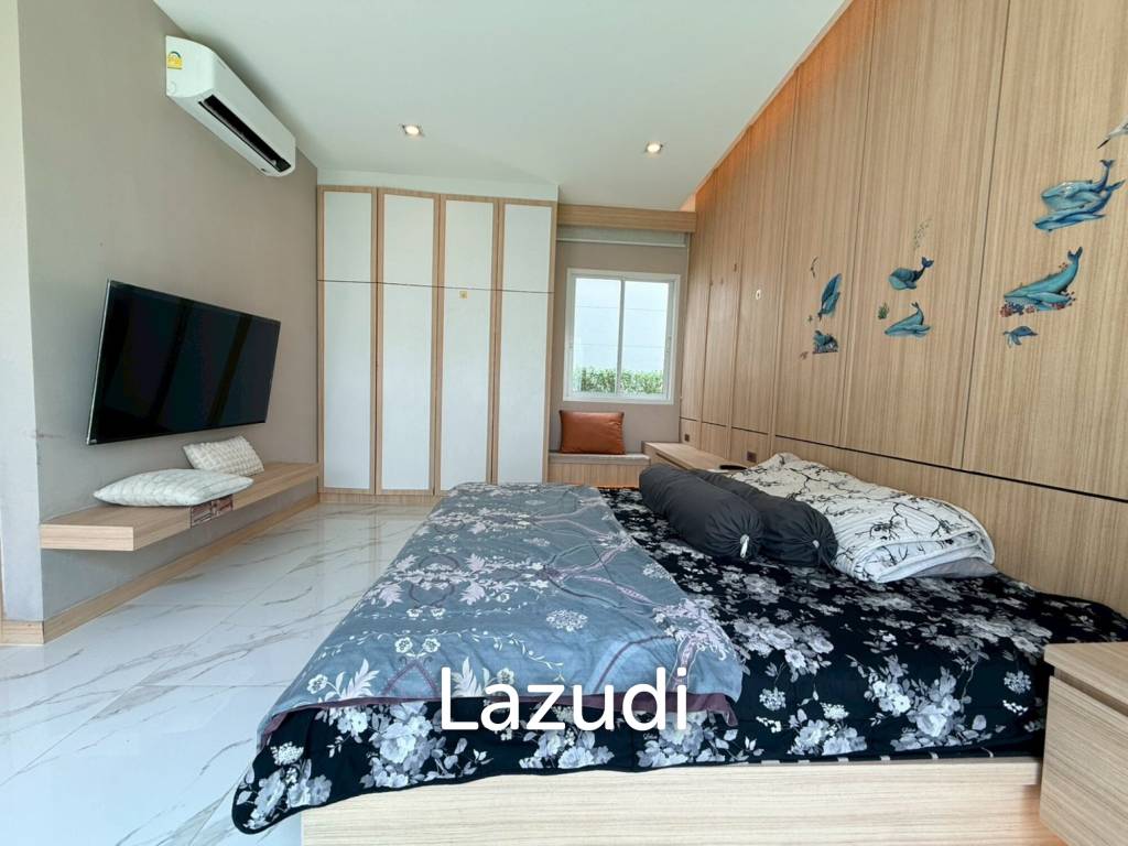 Luxury 2-Story Pool Villa for Sale Narita Pattaya
