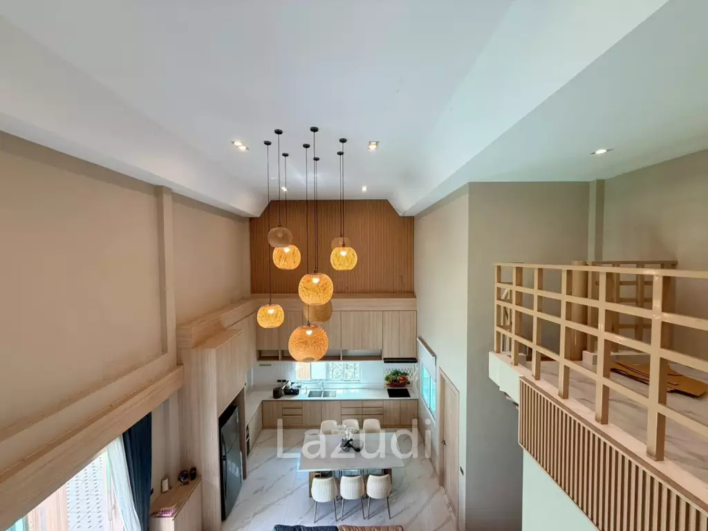 Luxury 2-Story Pool Villa for Sale Narita Pattaya
